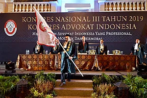 https://s3.officiumnobile.com/cache/34a40d714ee6a055cf6892f23d5e7a9c_single300_a2e32d5d870c.webp