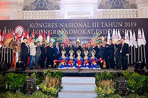 https://s3.officiumnobile.com/cache/3d9a5c5098c2149782ed9ad33124a3e2_single300_999d26f565ba.webp