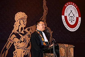 https://s3.officiumnobile.com/cache/d8f1df11dee8769343d47cbc94a77b71_single300_4316d4bd4081.webp